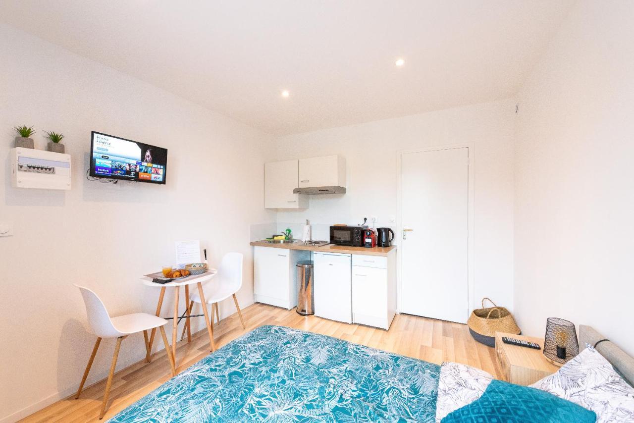 Cosy Location - Confortable, Cosy Et Equipe - Places Gratuites A Proximite Anzin Exterior photo
